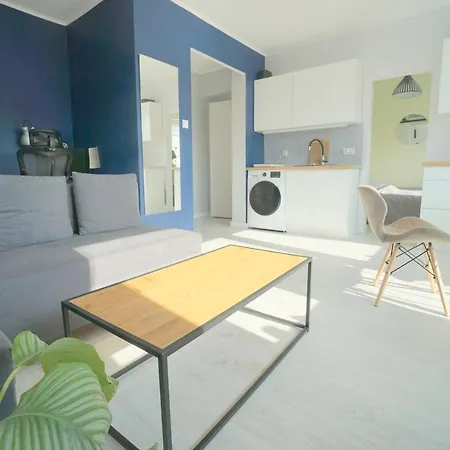 Przytulne Mieszkanie W Sopocie ソポト